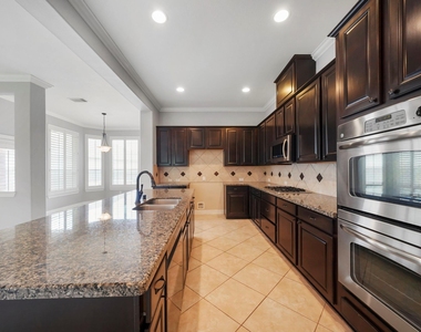 5430 Tyler Park Lane - Photo Thumbnail 11