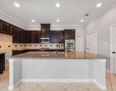5430 Tyler Park Lane - Photo Thumbnail 10