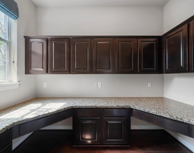5430 Tyler Park Lane - Photo Thumbnail 5