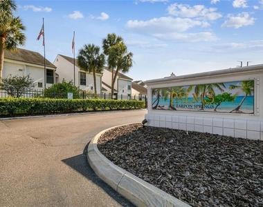 673 Haven Place - Photo Thumbnail 1
