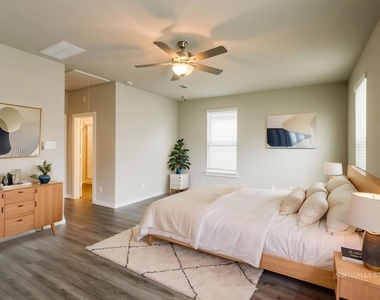 446 S Centro Circle - Photo Thumbnail 11