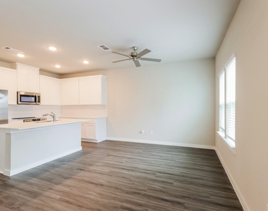 446 S Centro Circle - Photo Thumbnail 6