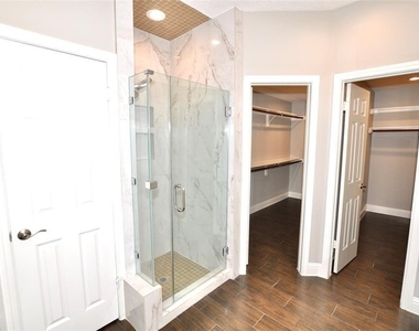4602 Natural Bridge Drive - Photo Thumbnail 17