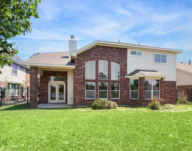 30507 Russell Point Drive - Photo Thumbnail 30