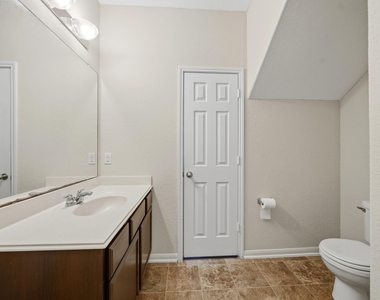 2415 Cloudy Bay Drive - Photo Thumbnail 21