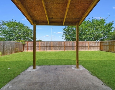 2415 Cloudy Bay Drive - Photo Thumbnail 24