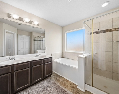 2415 Cloudy Bay Drive - Photo Thumbnail 15