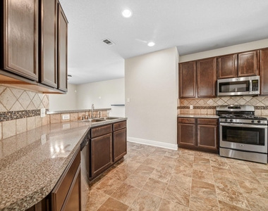 2415 Cloudy Bay Drive - Photo Thumbnail 7