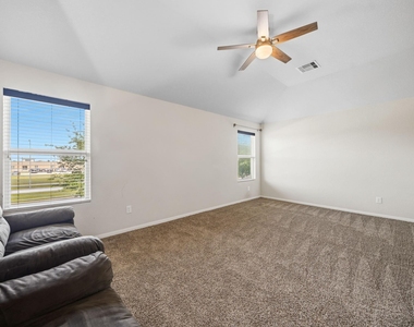 2415 Cloudy Bay Drive - Photo Thumbnail 18