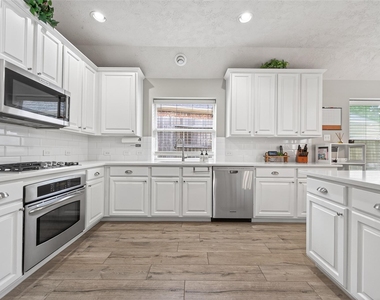 155 E Concord Valley Circle - Photo Thumbnail 9