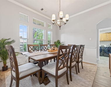 155 E Concord Valley Circle - Photo Thumbnail 5