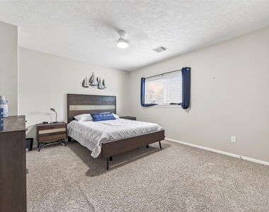 155 E Concord Valley Circle - Photo Thumbnail 35