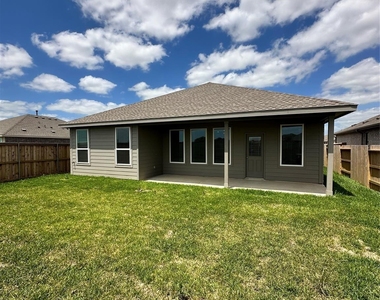 6726 Violet Clover Avenue - Photo Thumbnail 31
