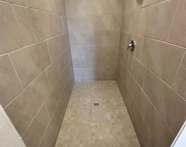 6726 Violet Clover Avenue - Photo Thumbnail 28