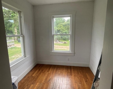 12993 Mcdade Lane - Photo Thumbnail 4