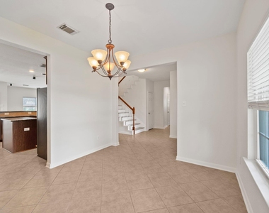 25210 Doves Gate Court - Photo Thumbnail 14