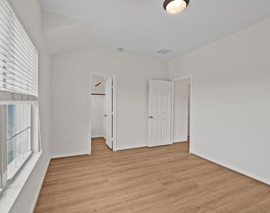 25210 Doves Gate Court - Photo Thumbnail 27