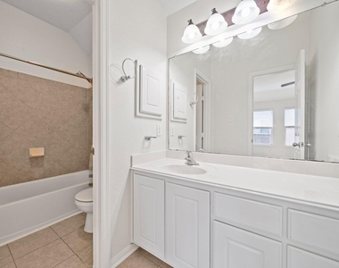 25210 Doves Gate Court - Photo Thumbnail 34