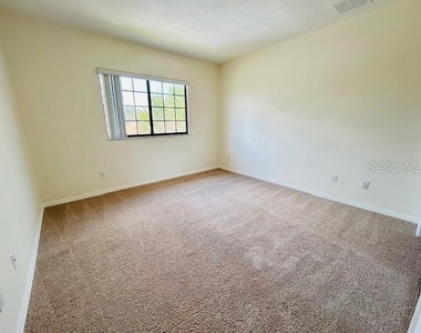 1750 Coriander Drive - Photo Thumbnail 8