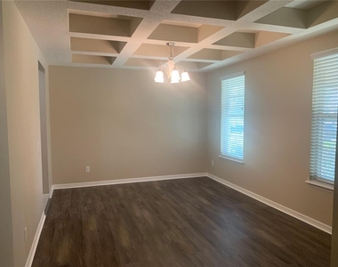 11848 Gray Rock Trail - Photo Thumbnail 3