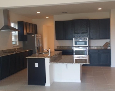 11848 Gray Rock Trail - Photo Thumbnail 5