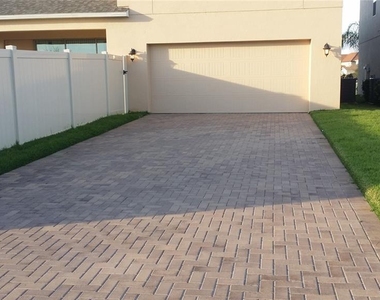 11848 Gray Rock Trail - Photo Thumbnail 15