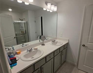 216 Citrine Loop - Photo Thumbnail 10