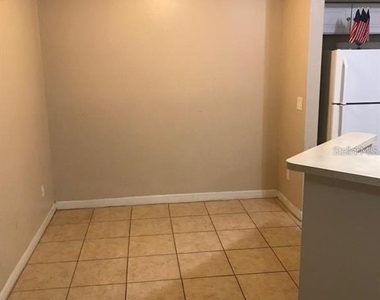 4572 Commander Drive - Photo Thumbnail 4