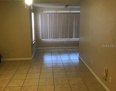 4572 Commander Drive - Photo Thumbnail 7