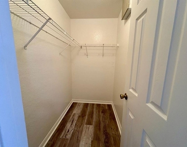 609 Tamarin Lane - Photo Thumbnail 17