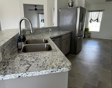 1116 Caloosa Ridge Way - Photo Thumbnail 9