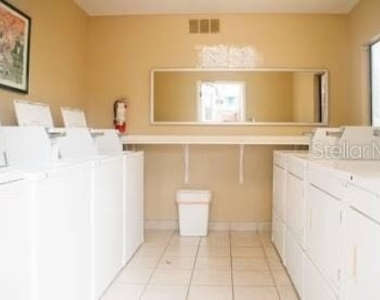 2777 N Poinciana Boulevard - Photo Thumbnail 11
