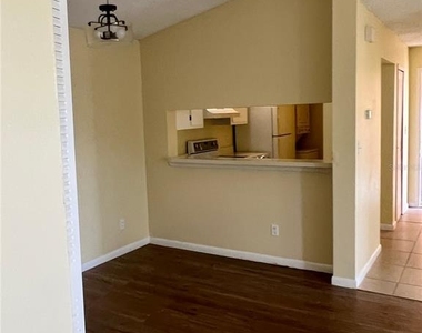 5213 Via Hacienda Circle - Photo Thumbnail 3