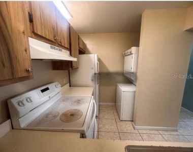 5213 Via Hacienda Circle - Photo Thumbnail 7