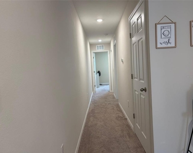 3840 King Hill Drive - Photo Thumbnail 32