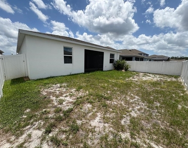 2710 Slash Way - Photo Thumbnail 15