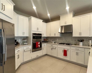 1000 Teal Creek Drive - Photo Thumbnail 29