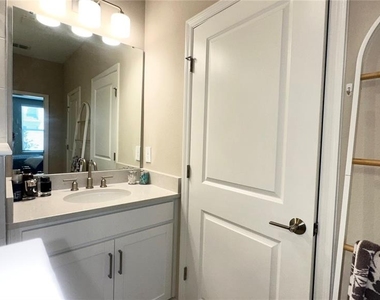 1000 Teal Creek Drive - Photo Thumbnail 10