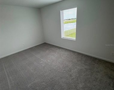 5513 Pimenta Court - Photo Thumbnail 16