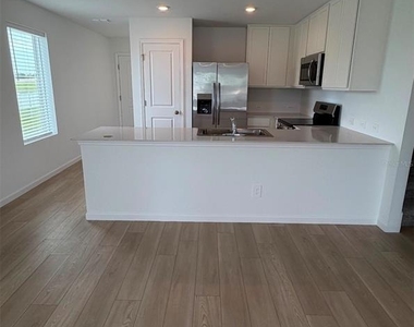 5513 Pimenta Court - Photo Thumbnail 3
