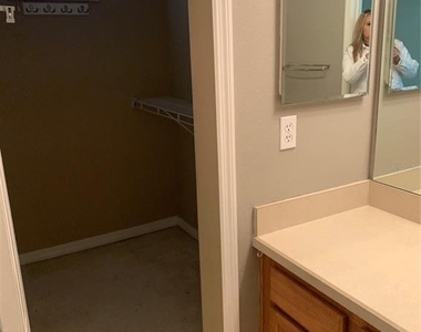 9381 Jasmine Flower Lane - Photo Thumbnail 16