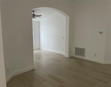 2942 Conner Lane - Photo Thumbnail 13