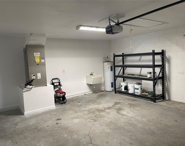 2942 Conner Lane - Photo Thumbnail 16