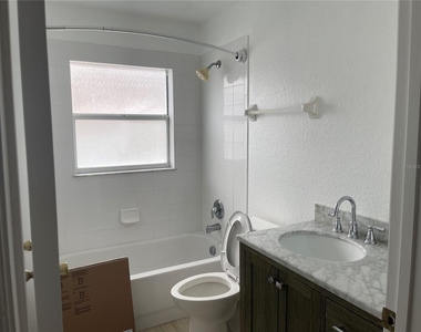 2942 Conner Lane - Photo Thumbnail 10
