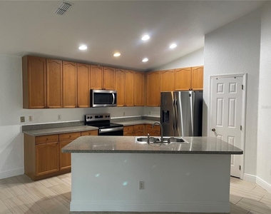 2942 Conner Lane - Photo Thumbnail 2