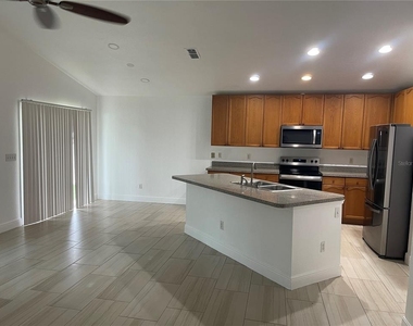 2942 Conner Lane - Photo Thumbnail 5