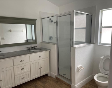 2942 Conner Lane - Photo Thumbnail 15