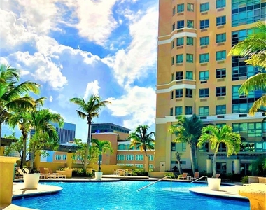 103 De Diego Avenue - Photo Thumbnail 17