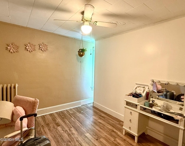 149 Gouge Street - Photo Thumbnail 13