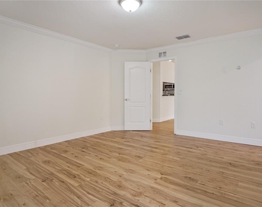 1207 Coda Court - Photo Thumbnail 17